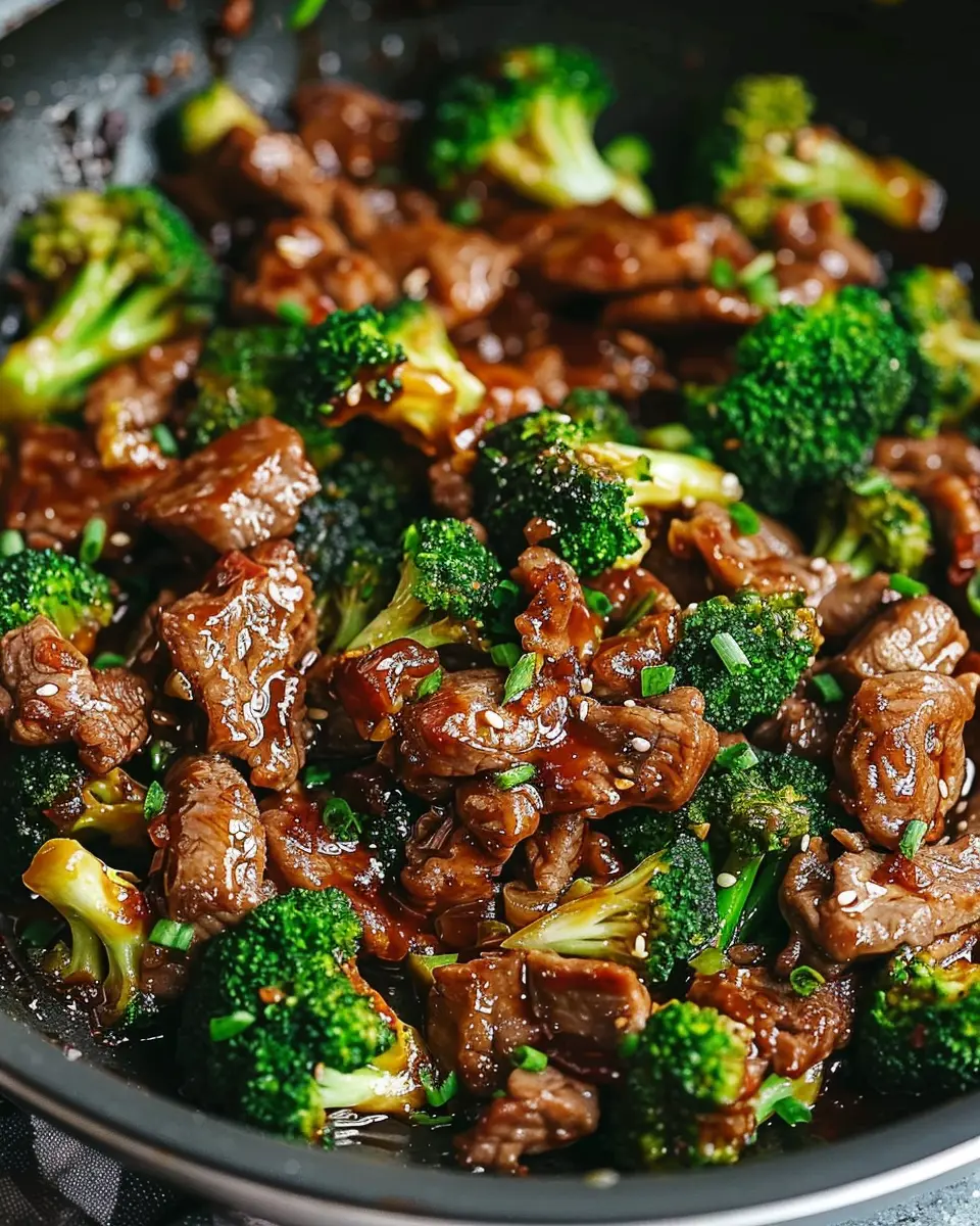 Chinese Beef and Broccoli: Easy One Pan Take-Out Delight